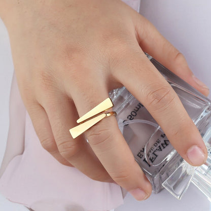 Damond V Shape Ring Gold-Color