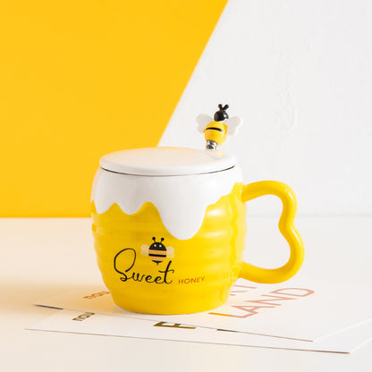 Creative Ceramic Cup With Lid Cartoon Cute Bee Mug