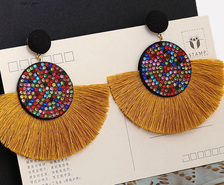 Exaggerated Round Diamond Tassel Earrings