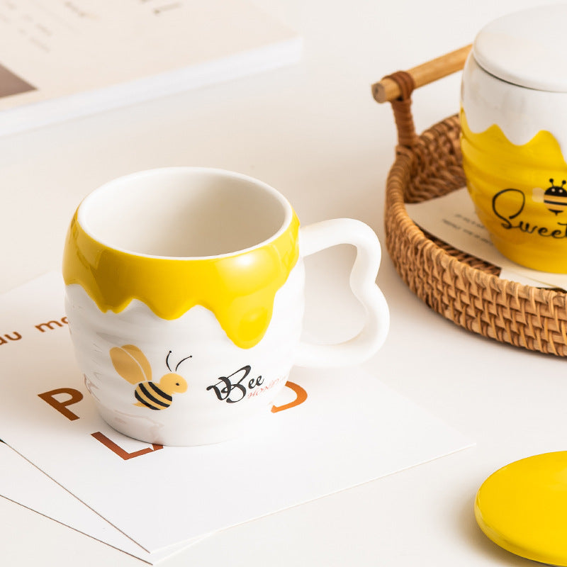 Creative Ceramic Cup With Lid Cartoon Cute Bee Mug