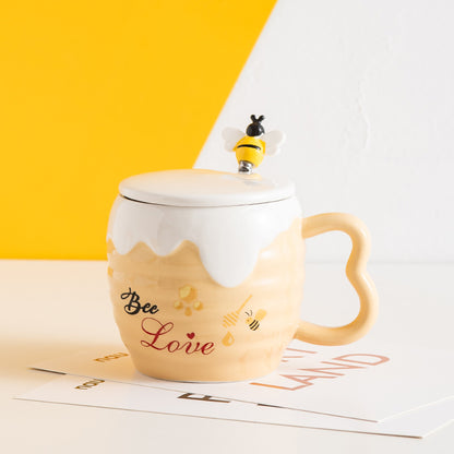 Creative Ceramic Cup With Lid Cartoon Cute Bee Mug