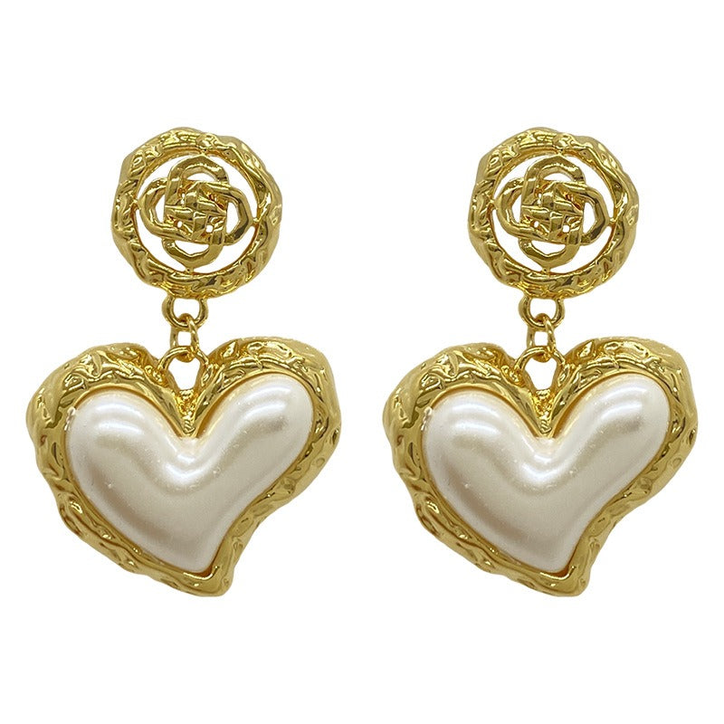 Design high-end and caring earrings